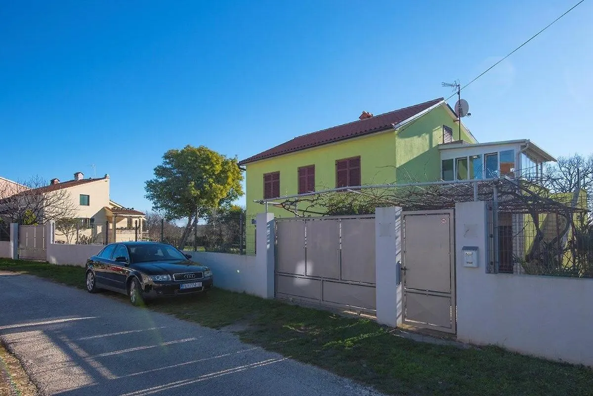 Apartment Mario Medulin 0*,  Croatia