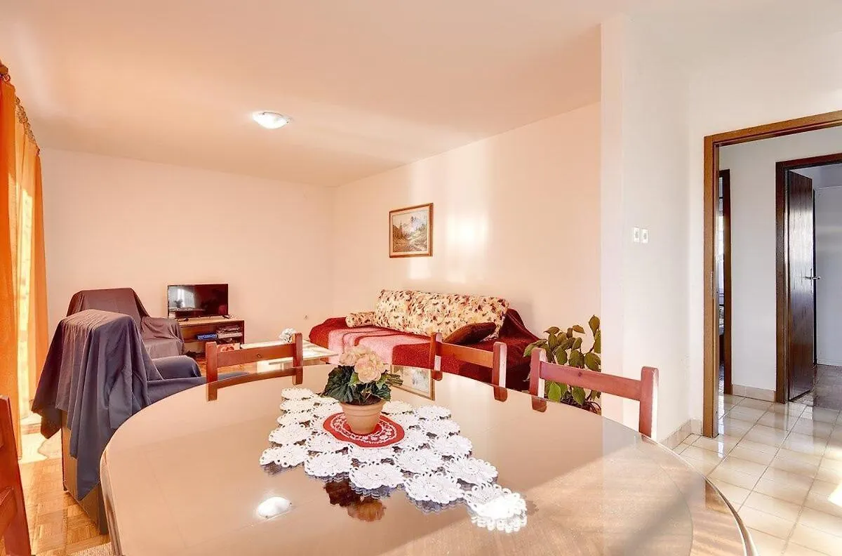 Apartment Mario Medulin